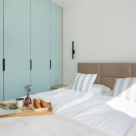 Comfortable With A Terrace 트르제삭츠