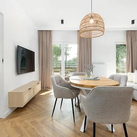 아파트 Comfortable With A Terrace