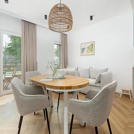 Comfortable With A Terrace * טרצ'סאץ'