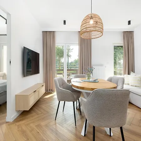 Comfortable With A Terrace * טרצ'סאץ'